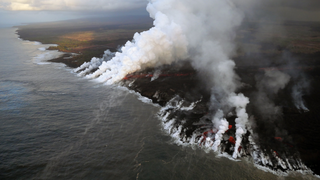 How Hawaii's Volcanoes Could Help Us Find Life on Saturn's Icy Moon<em></em>